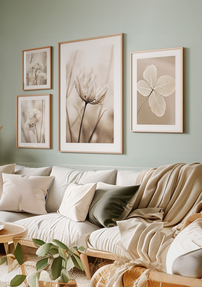 Composição de Quadros para Sala Flores Brancas