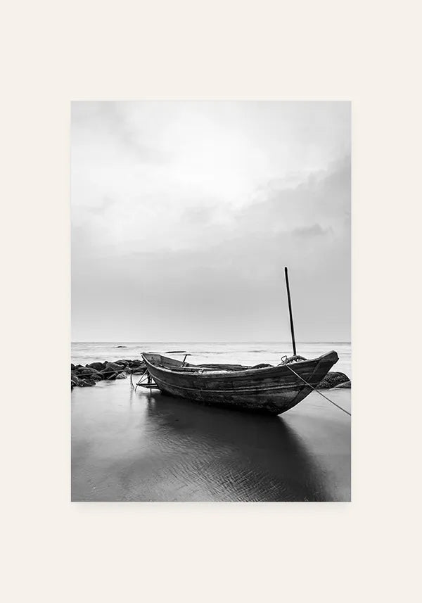 Quadro Barco na Praia em Preto e Branco