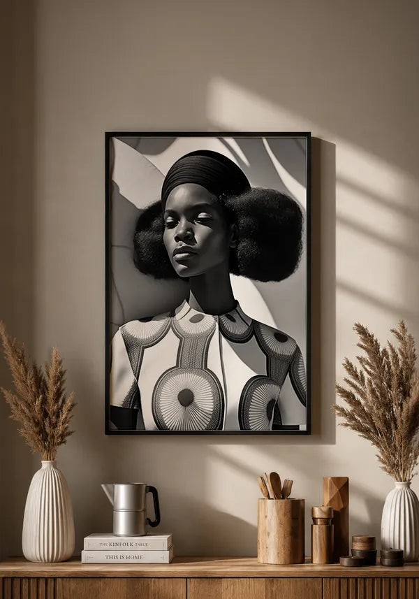 Quadro Mulher Negra Chapéu Preto e Branco II