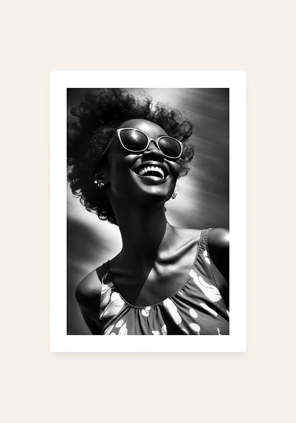 Quadro Decorativo Mulher Negra Sorrindo