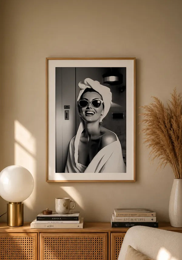 Quadro Decorativo Mulher Sorridente II