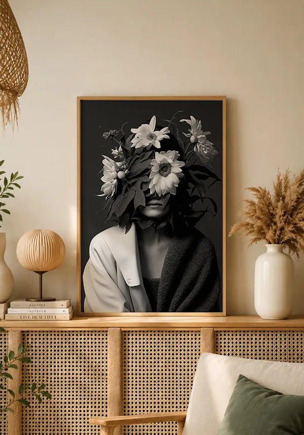 Quadro Mulher com Flores no Rosto III
