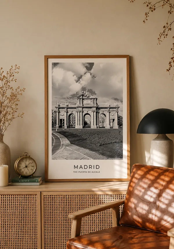 Quadro Madri Puerta de Alcalá em Preto e Branco no ambiente